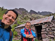 06 Alla Baita Nicola (1840 m) in discesa sul sent. 107A dalla Val Pianella